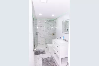 6190 W 19th Ave #201, Hialeah, FL 33012 - Photo 21