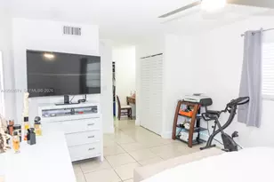 6190 W 19th Ave, Hialeah, FL 33012 - Photo 15
