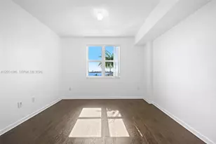 7910 Harbor Island Dr, North Bay Village, FL 33141 - Photo 11