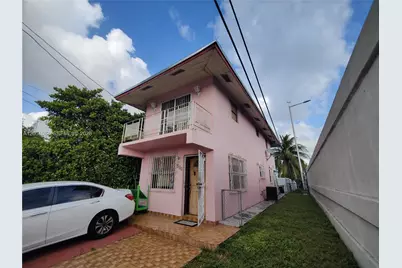 945 NW 19th Ave, Miami, FL 33125 - Photo 5