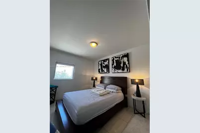 2300 NW 7th Street #304, Miami, FL 33125 - Photo 5