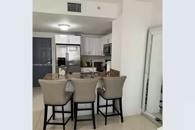 2300 NW 7th Street #304, Miami, FL 33125 - Photo 3