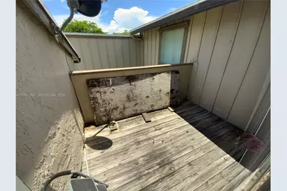 2215 NW 59th Ave #72-E, Lauderhill, FL 33313 - Photo 17