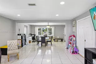 250 N 66th Ave, Hollywood, FL 33024 - Photo 15