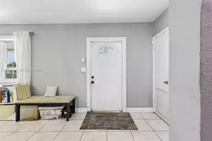 250 N 66th Ave, Hollywood, FL 33024 - Photo 11