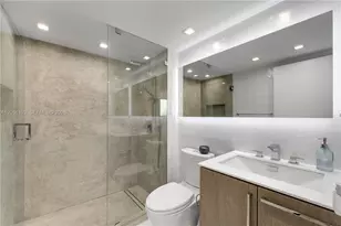 400 South Pointe Dr, Miami Beach, FL 33139 - Photo 23