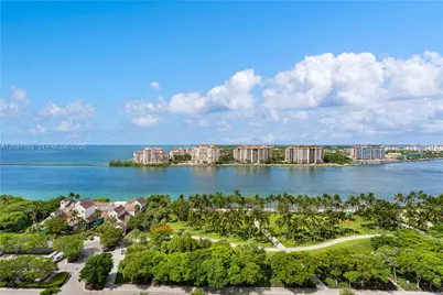 400 S Pointe Dr #1805, Miami Beach, FL 33139 - Photo 27