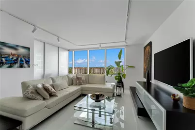 400 S Pointe Dr #1805, Miami Beach, FL 33139 - Photo 7