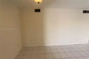 1655 W 44th Pl, Hialeah, FL 33012 - Photo 21