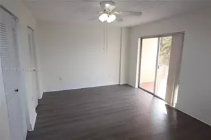 1655 W 44th Pl, Hialeah, FL 33012 - Photo 31
