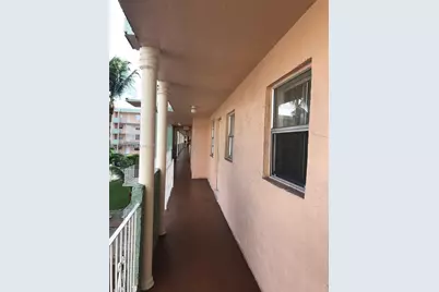 1655 W 44th Pl #304, Hialeah, FL 33012 - Photo 1