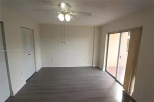 1655 W 44th Pl, Hialeah, FL 33012 - Photo 23