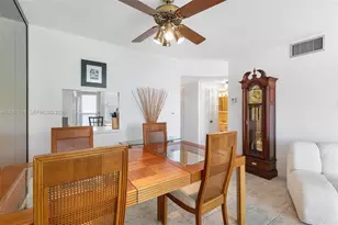 3199 S Ocean Dr, Hallandale Beach, FL 33009 - Photo 9