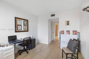 3199 S Ocean Dr, Hallandale Beach, FL 33009 - Photo 19
