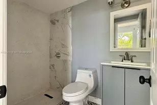 1027 Pennsylvania Ave, Miami Beach, FL 33139 - Photo 15