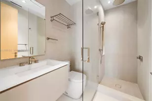 900 N North Lake Dr, Hollywood, FL 33019 - Photo 69