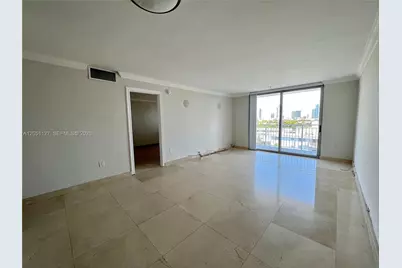 1045 10th St #902, Miami Beach, FL 33139 - Photo 7