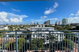 1045 10th St, Miami Beach, FL 33139 - Photo 9