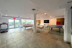 1045 10th St, Miami Beach, FL 33139 - Photo 15