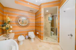 18201 Collins Ave, Sunny Isles Beach, FL 33160 - Photo 15