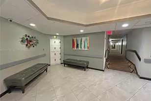 1400 St Charles Pl, Pembroke Pines, FL 33026 - Photo 25
