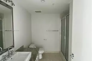 185 SW 7th St, Miami, FL 33130 - Photo 3
