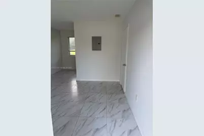 14399 NE 5th Pl #3, North Miami, FL 33161 - Photo 1