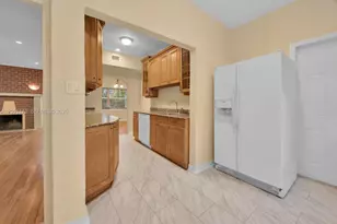 46 Montilla Ave, Coral Gables, FL 33134 - Photo 45