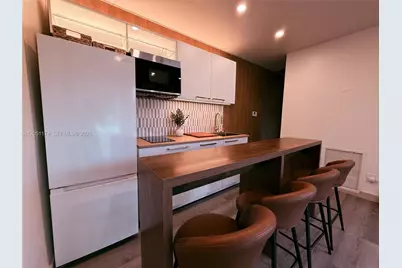 545 NE 111th St #1, Miami, FL 33161 - Photo 9