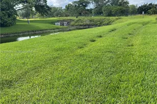 124 S Laurel Dr, Margate, FL 33063 - Photo 27