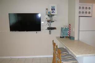 3300 N Surf Rd, Hollywood, FL 33019 - Photo 7