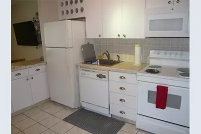 3300 N Surf Rd #9A, Hollywood, FL 33019 - Photo 9