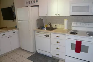 3300 N Surf Rd, Hollywood, FL 33019 - Photo 9