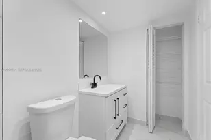 7220 Fairway Dr, Miami Lakes, FL 33014 - Photo 19
