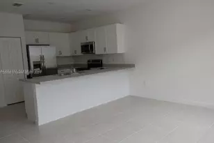 28717 SW 132nd Pl, Homestead, FL 33033 - Photo 5
