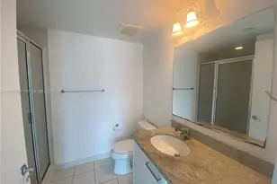 185 SW 7th St, Miami, FL 33130 - Photo 23
