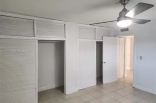 7410 SW 82nd St, Miami, FL 33143 - Photo 9