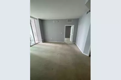 253 NE 2nd St #1202, Miami, FL 33132 - Photo 9