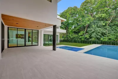 4640 Sunset Dr, Miami, FL 33143 - Photo 13