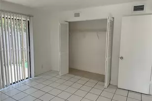 797 NW 13th St, Fort Lauderdale, FL 33311 - Photo 15