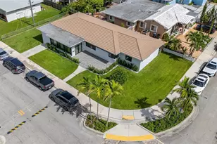 1621 S Treasure Dr, North Bay Village, FL 33141 - Photo 31
