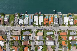 1621 S Treasure Dr, North Bay Village, FL 33141 - Photo 45