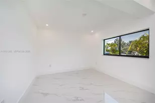 1621 S Treasure Dr, North Bay Village, FL 33141 - Photo 23
