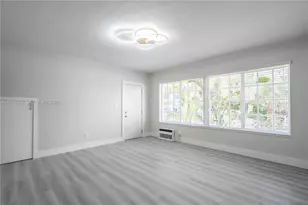 2420 Flamingo Dr, Miami Beach, FL 33140 - Photo 5