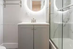 2416 Flamingo Dr, Miami Beach, FL 33140 - Photo 25
