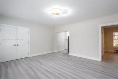 2420 Flamingo Dr #2, Miami Beach, FL 33140 - Photo 7