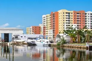18800 NE 29th Ave, Aventura, FL 33180 - Photo 9