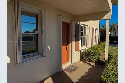 9937 Three Lakes Cir #14d, Boca Raton, FL 33428 - Photo 3