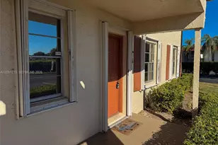 9937 Three Lakes Cir, Boca Raton, FL 33428 - Photo 3