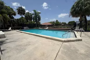 9937 Three Lakes Cir, Boca Raton, FL 33428 - Photo 21
